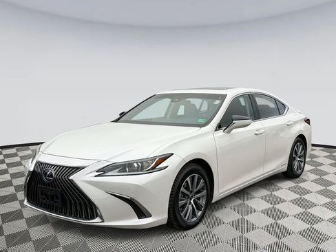 Used 2021 Lexus ES 300h w/ Premium Package image 5