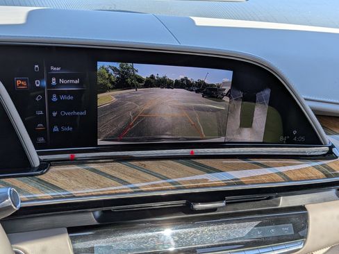 Used 2021 Cadillac Escalade ESV Premium Luxury Platinum RWD image 33