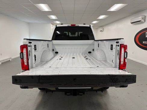 New 2026 Ford F250 4x4 Crew Cab Super Duty image 8