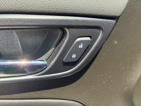 Used 2019 Chevrolet Tahoe LT AWD/4WD image 10
