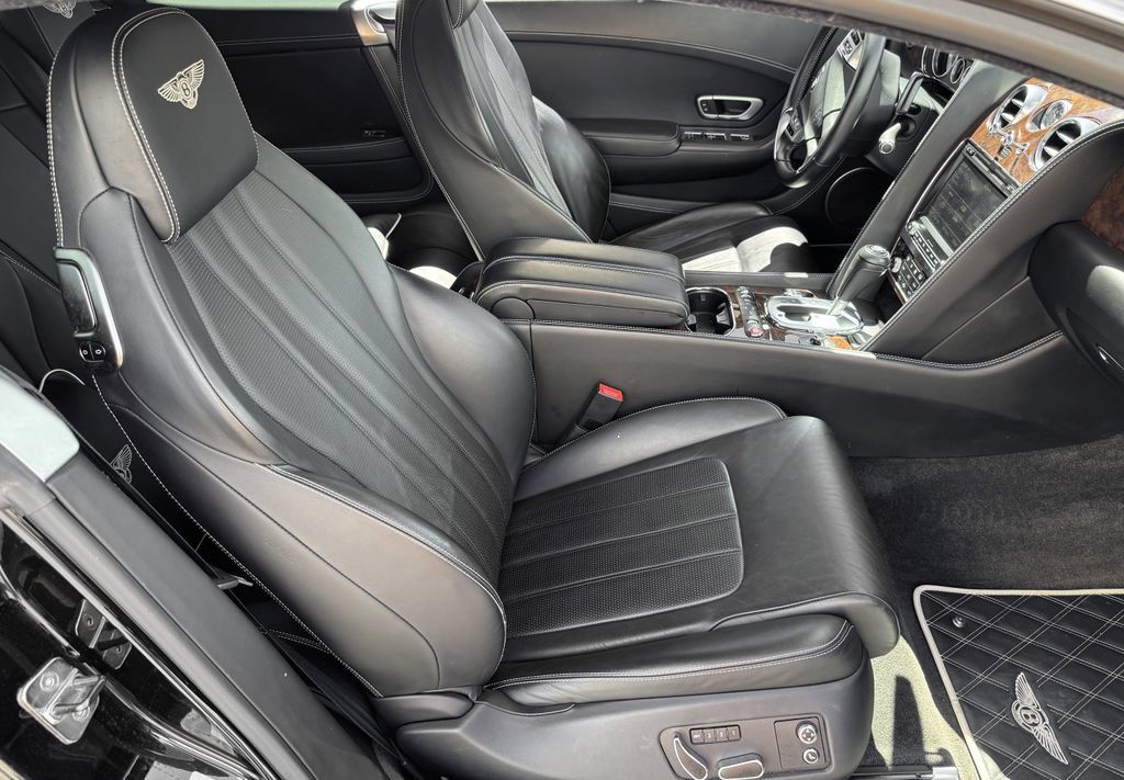 Used 2012 Bentley Continental GT AWD/4WD image 35