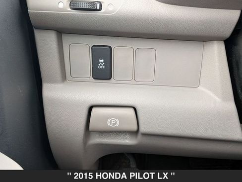 Used 2015 Honda Pilot LX image 18
