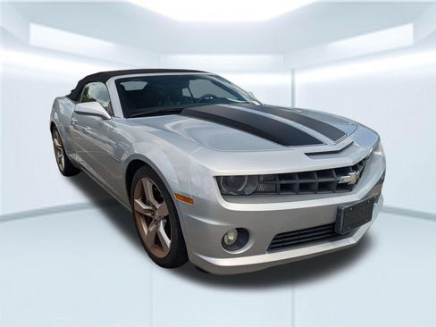 Used 2011 Chevrolet Camaro SS w/ RS Package RWD image 3