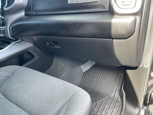 Used 2022 RAM 1500 Big Horn AWD/4WD image 34