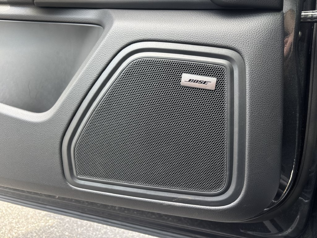 Certified 2026 Porsche Macan AWD/4WD image 28