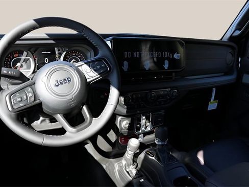 New 2026 Jeep Wrangler Unlimited Rubicon image 14