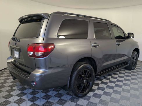 Used 2020 Toyota Sequoia TRD Sport w/ TRD Sport Premium Package AWD/4WD image 6