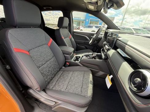 New 2026 Chevrolet Colorado Z71 w/ Midnight Edition AWD/4WD image 29