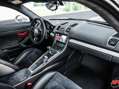 Used 2016 Porsche Cayman GT4 RWD image 22