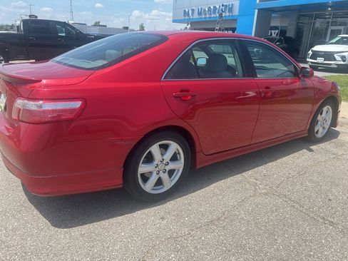 Used 2008 Toyota Camry LE FWD image 7