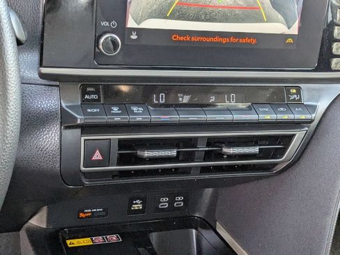 Used 2025 Toyota Camry LE FWD image 20