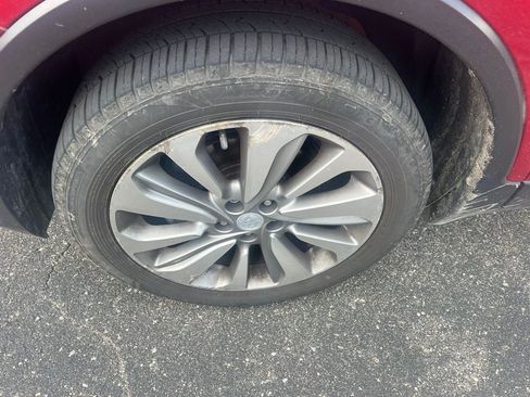 Used 2019 Buick Encore Preferred AWD/4WD image 2