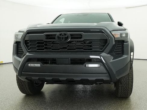 New 2026 Toyota Tacoma TRD Off-Road AWD/4WD image 13