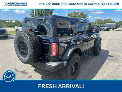 Used 2025 Ford Bronco Badlands AWD/4WD image 4