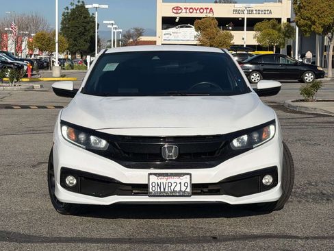 Used 2019 Honda Civic Sport image 2