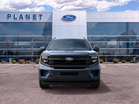 New 2027 Ford Expedition Max Active RWD image 3