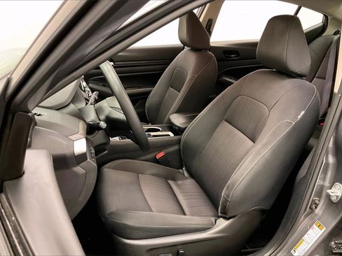 Certified 2024 Nissan Altima 2.5 SV image 16