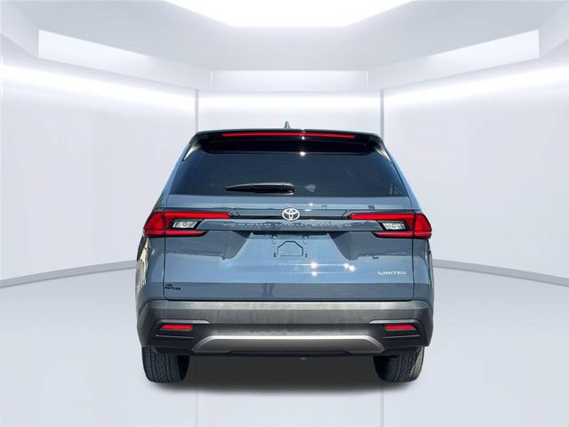 Used 2025 Toyota Grand Highlander FWD image 8