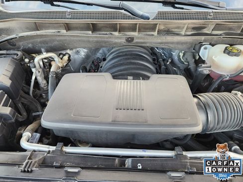 Used 2024 Chevrolet Suburban RST w/ Luxury Package image 37