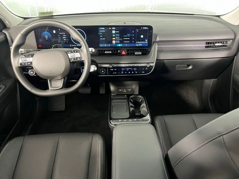 Used 2025 Hyundai Ioniq 5 SEL image 14