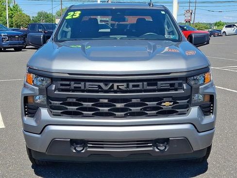 Used 2023 Chevrolet Silverado 1500 Custom AWD/4WD image 2