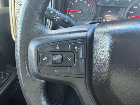 Used 2025 Chevrolet Silverado 2500 Custom w/ Custom Value Package image 23