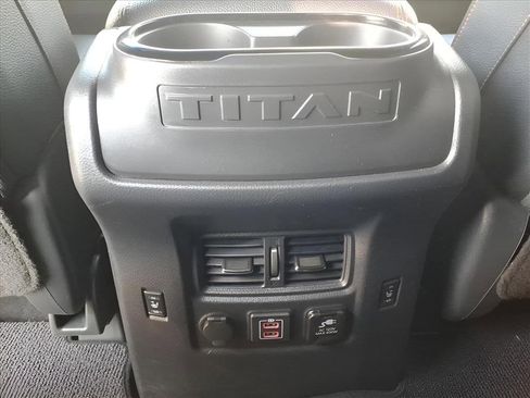 Used 2024 Nissan Titan PRO-4X w/ Pro-4x Convenience Package image 24