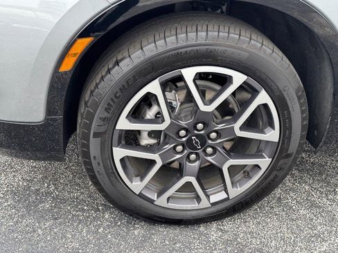 Certified 2025 Chevrolet Blazer RS image 9