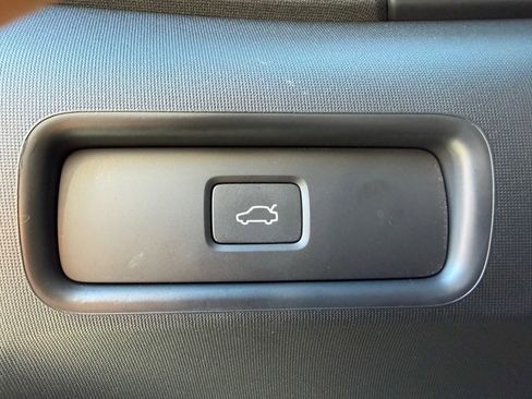 Used 2023 Polestar Polestar 2 w/ Pilot Pack image 16