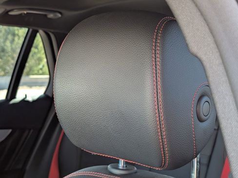 Certified 2022 Mercedes-Benz GLC 43 AMG 4MATIC image 13