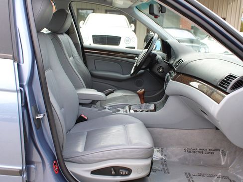 Used 2000 BMW 323i Sedan image 16