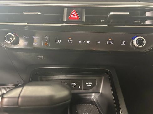 Certified 2025 Kia K5 GT-Line w/ GT-Line Premium Package AWD/4WD image 6