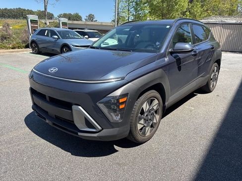 Used 2024 Hyundai Kona SEL image 3