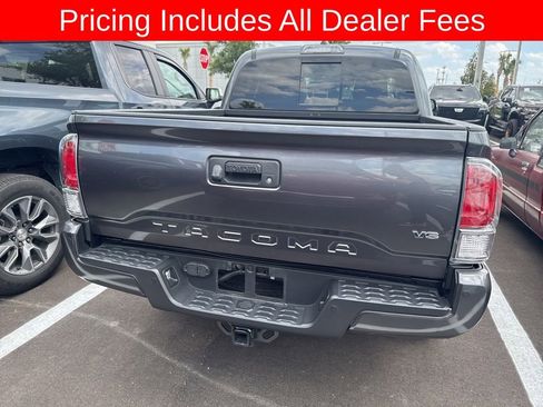 Used 2021 Toyota Tacoma TRD Sport w/ TRD Premium Sport Package RWD image 5
