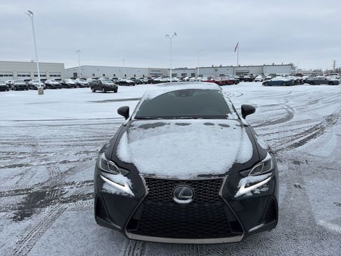 Used 2019 Lexus IS 350 AWD image 9