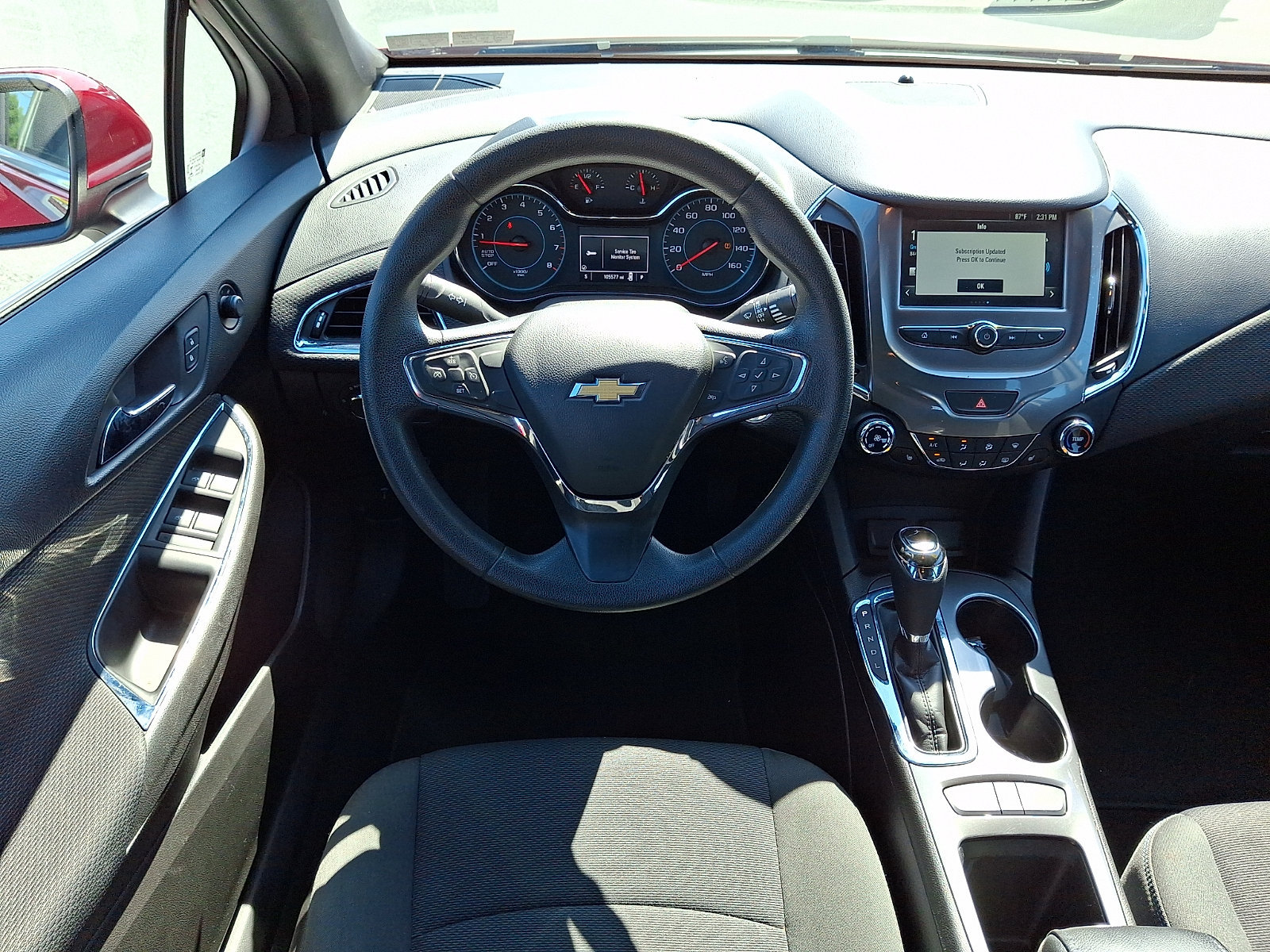 Used 2017 Chevrolet Cruze LT w/ Convenience Package FWD image 13