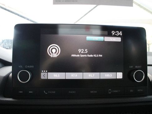 Used 2024 Honda CR-V EX image 33