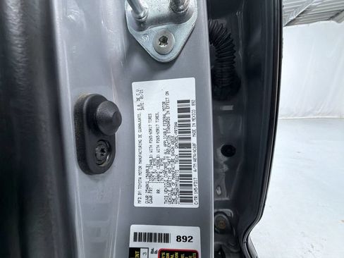Used 2021 Toyota Tacoma TRD Sport w/ Technology Package AWD/4WD image 23