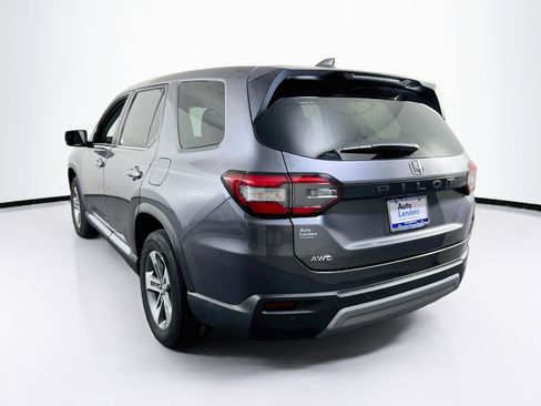 Used 2023 Honda Pilot EX-L image 7