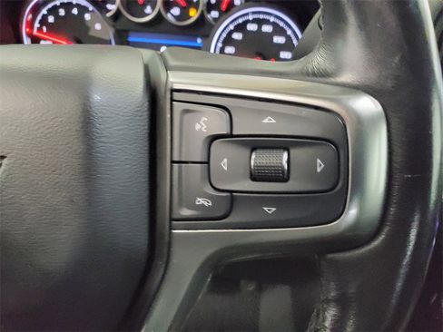 Used 2020 Chevrolet Silverado 1500 LT Trail Boss w/ Midnight Edition image 14