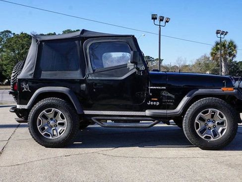 Used 1993 Jeep Wrangler S image 3