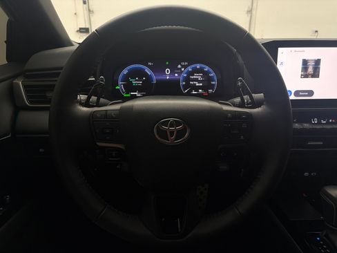 Used 2026 Toyota Camry XSE FWD image 18
