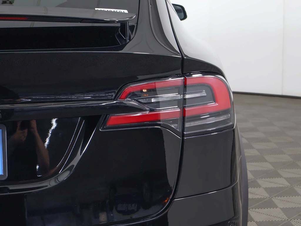 Used 2023 Tesla Model X AWD/4WD image 19