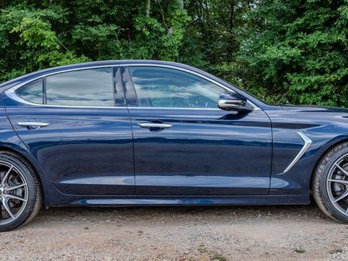 Used 2019 Genesis G70 2.0T Advanced w/ Dynamic Package AWD/4WD image 6
