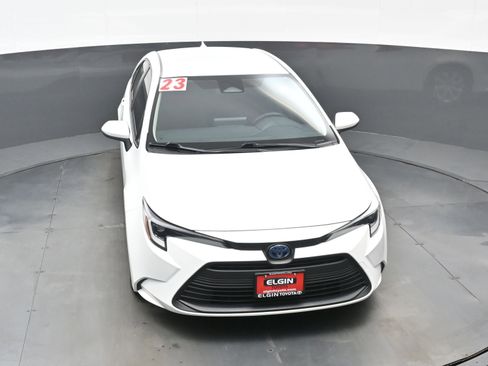 Used 2023 Toyota Corolla LE image 33