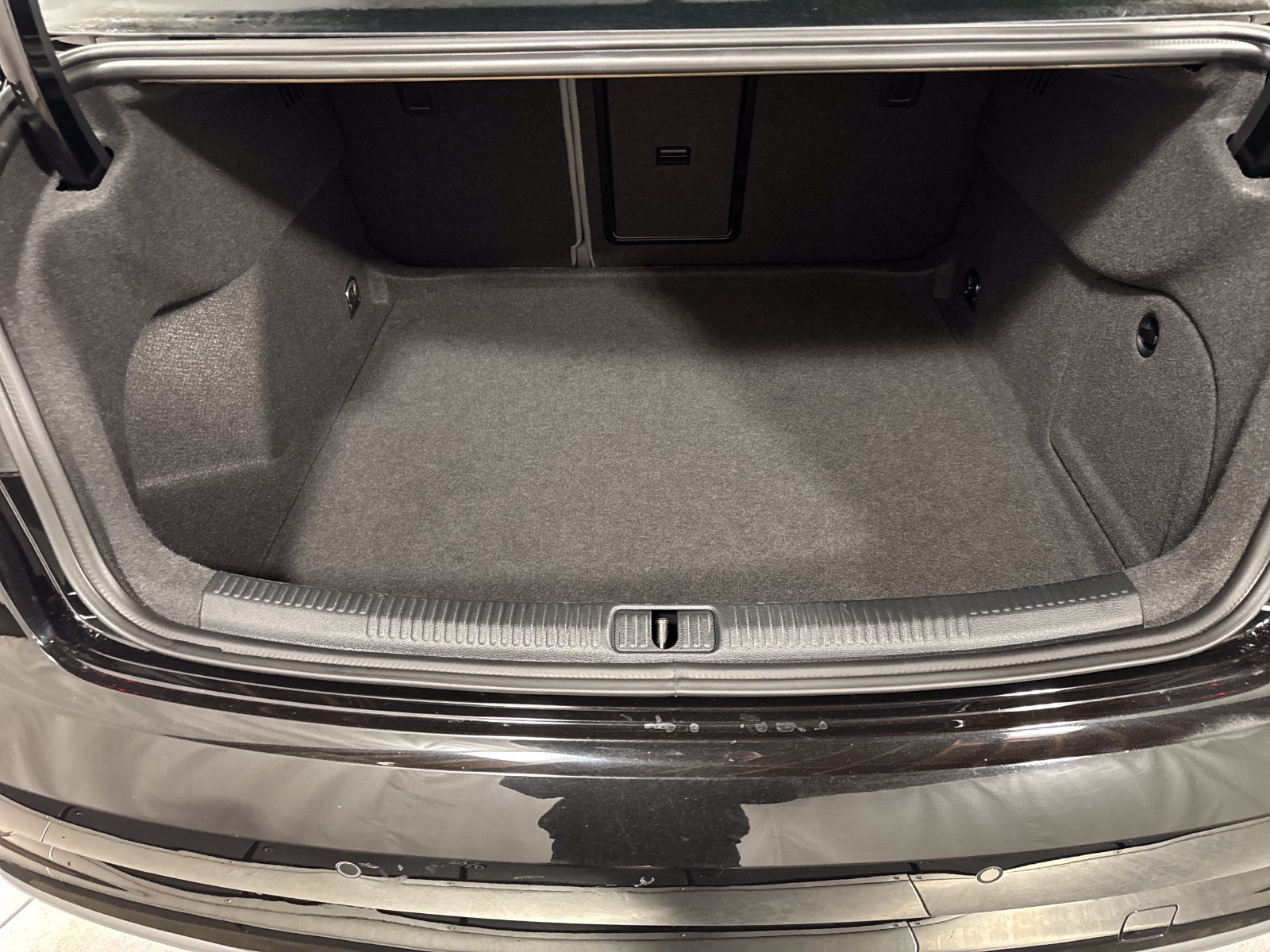 Used 2019 Audi A3 2.0T Premium Plus w/ Premium Plus Package FWD image 24