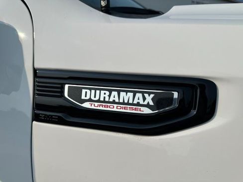Used 2025 GMC Sierra 1500 Elevation w/ Elevation Premium Package AWD/4WD image 12