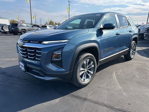 New 2026 Chevrolet Equinox LT w/ LPO, Floor Liner Package image 15