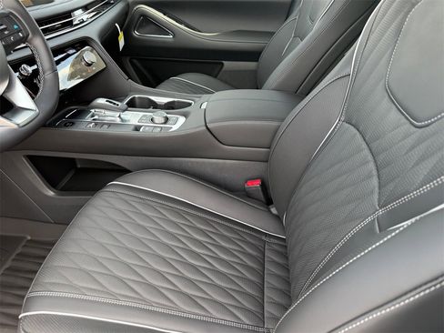 New 2026 INFINITI QX60 Autograph image 18