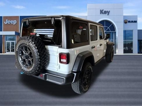 Used 2023 Jeep Wrangler Unlimited w/ Cold Weather Group AWD/4WD image 7